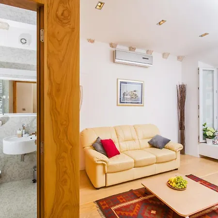 The View Old Town By Irundo Apartment *